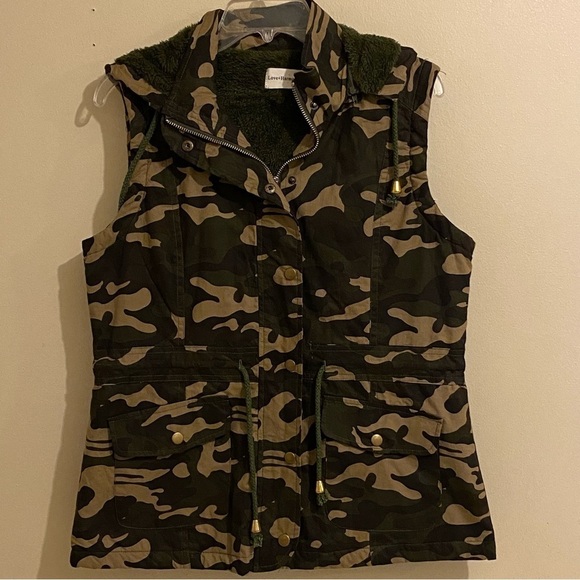 Women’s Love + Harmony Size M Camo Green Vest Button/Full Zip Removable Hoodie - Picture 1 of 10